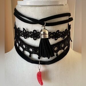 Choker Black 4 Pices 🌟🌟